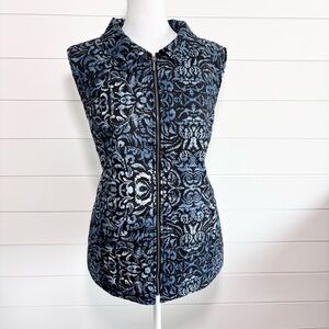 Chicos Everday Black ~ Blue Pattern Quilted Women Vest Size 2 / L